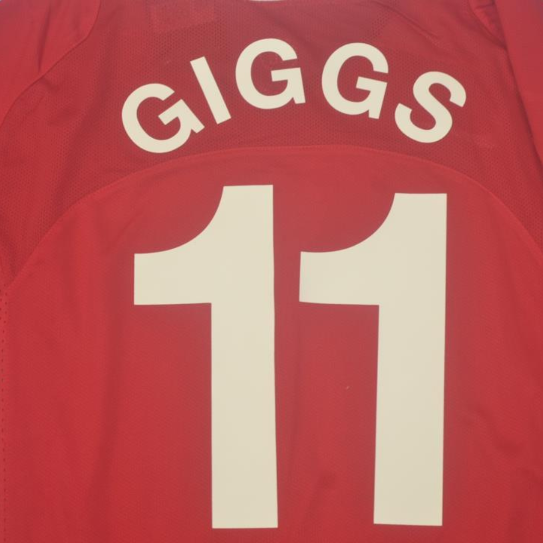 Camisa Manchester United Home 04/06 - Versão Retrô "Giggs" Nº 11 - Imagem 7