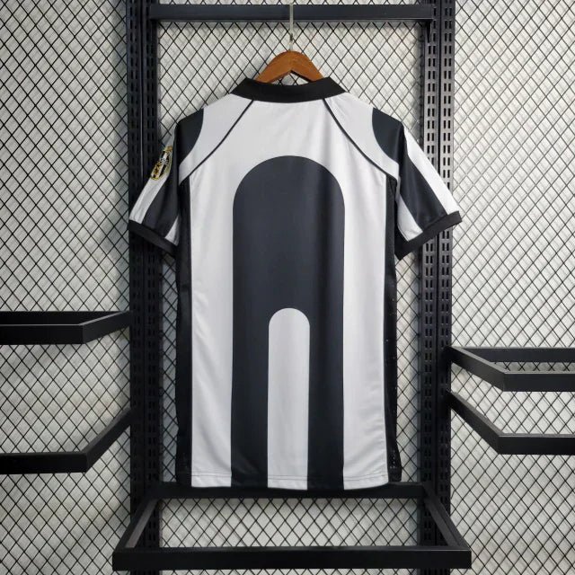 Camisa Retrô Juventus I 1997/98 Masculino Preto e Branco - Imagem 2