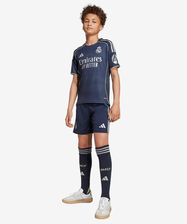 Conjunto Infantil Real Madrid 2025/26 II