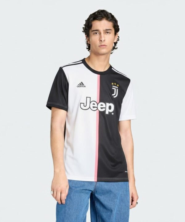 Camisa Retrô Juventus 2019/20 I