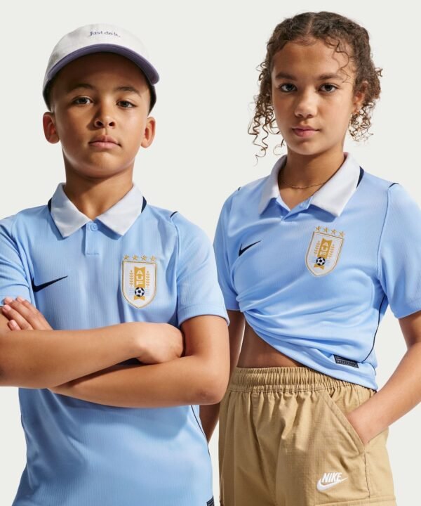 Conjunto Infantil Uruguai 2026/27 I Kit