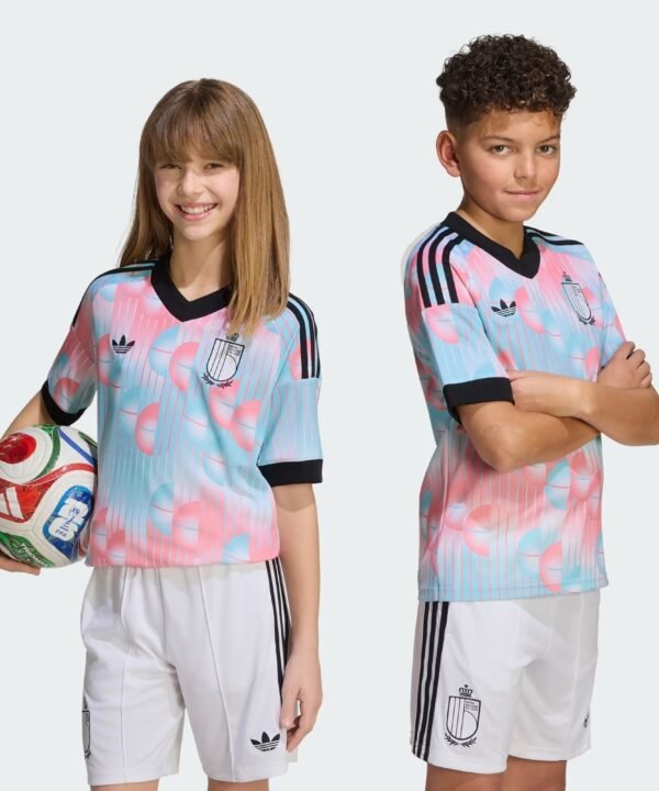 Conjunto Infantil Bélgica 2026/27 II Kit
