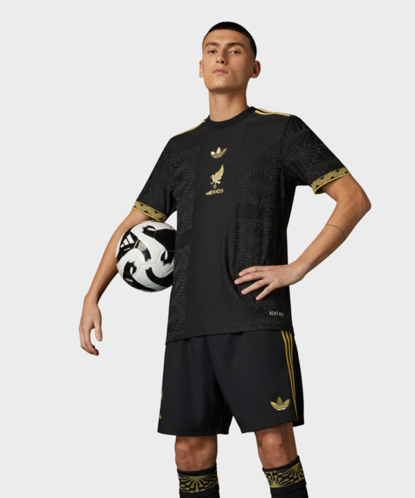 Camisa México de Oro 25/26 - Torcedor - Preta e Dourada