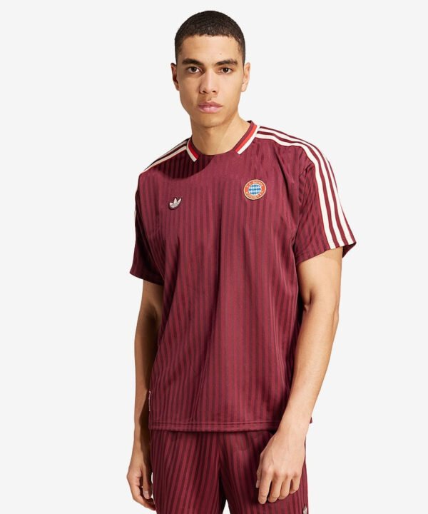 Camisa adidas Originals Bayern de Munique 2025/26 Terrace Icon
